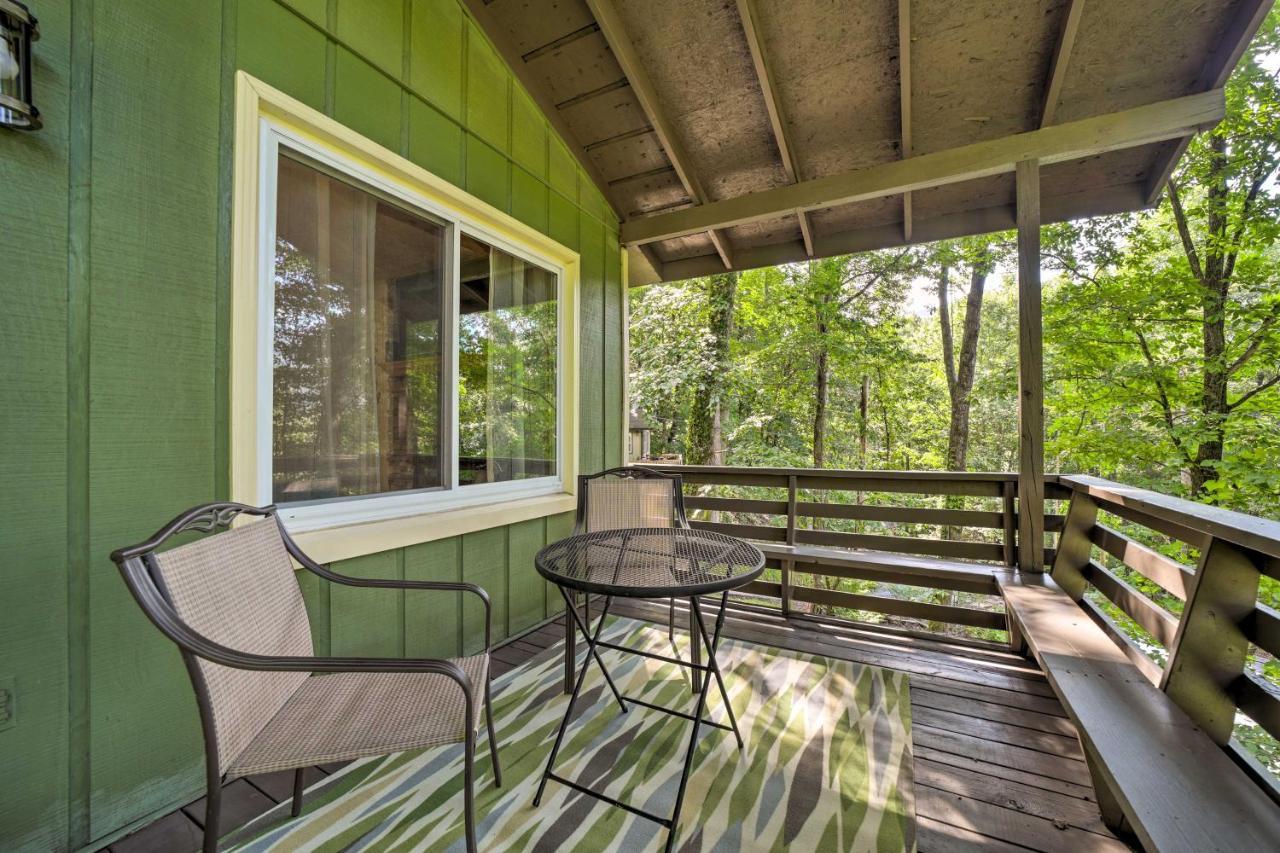 Charming Getaway With Fire Pit! Maggie Valley
