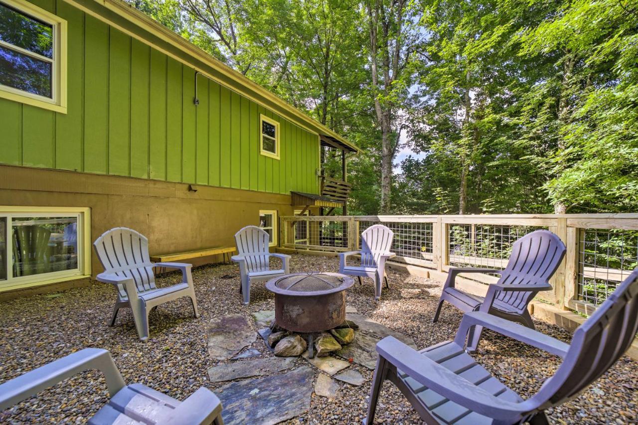 Charming Getaway With Fire Pit! Maggie Valley