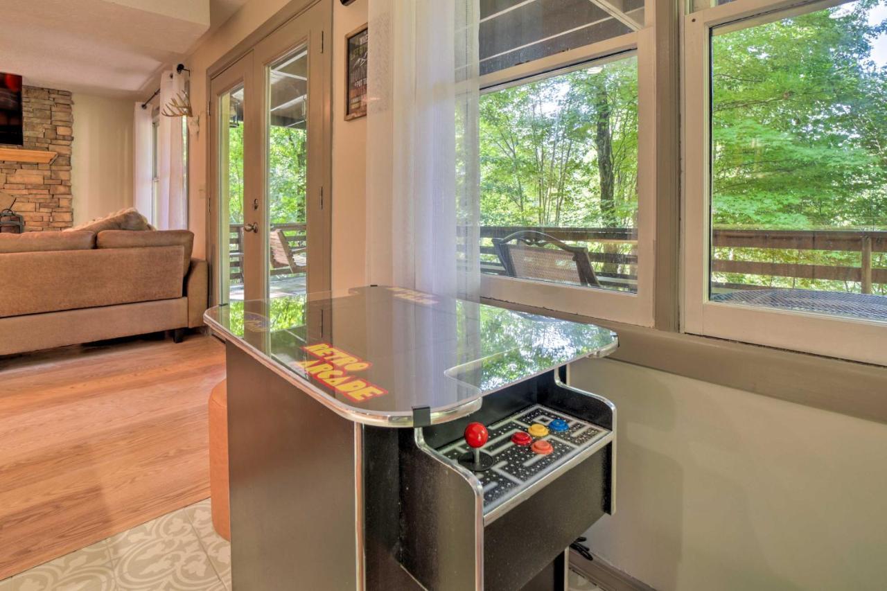 Charming Getaway With Fire Pit! Maggie Valley