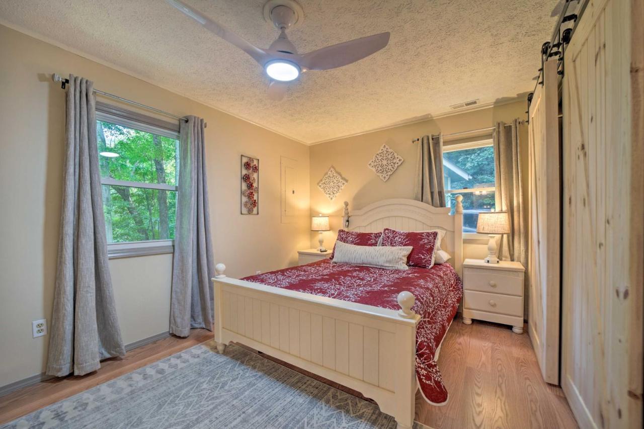 Charming Getaway With Fire Pit! * Maggie Valley